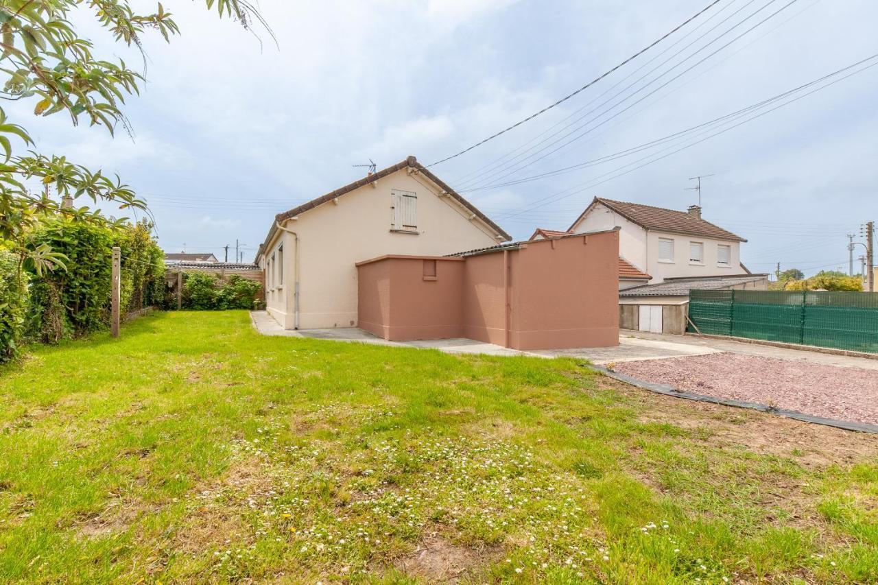 Gite Renardeau - Maison A Deux Pas Du Centre Ville Carentan Buitenkant foto